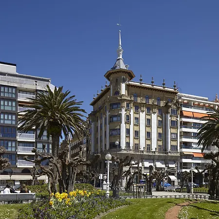 Eder 1 By Feelfree * San Sebastián